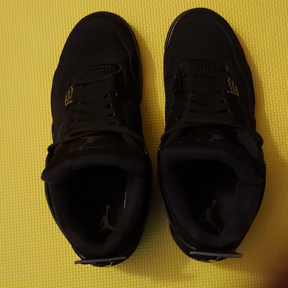 Jordan 4 Black 🐈⬛ - Picture 3 of 5